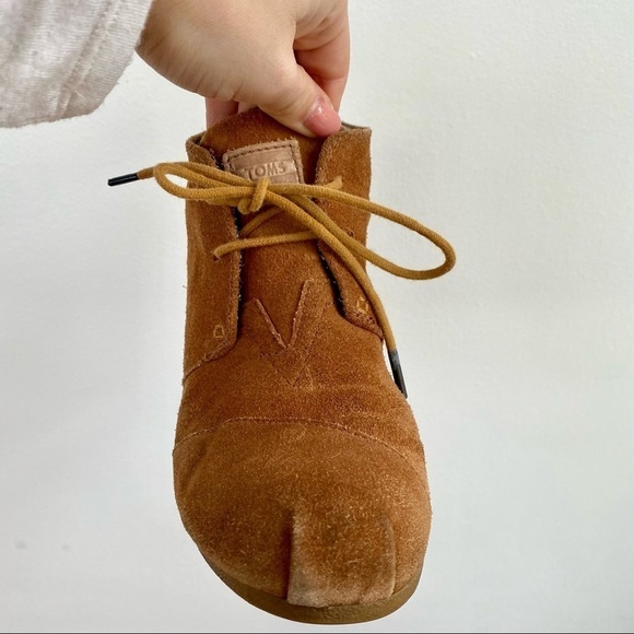 TOMS Desert Chestnut Suede Wedge Ankle Boots | Lace-Up Plaid Lined - Picture 9 of 14